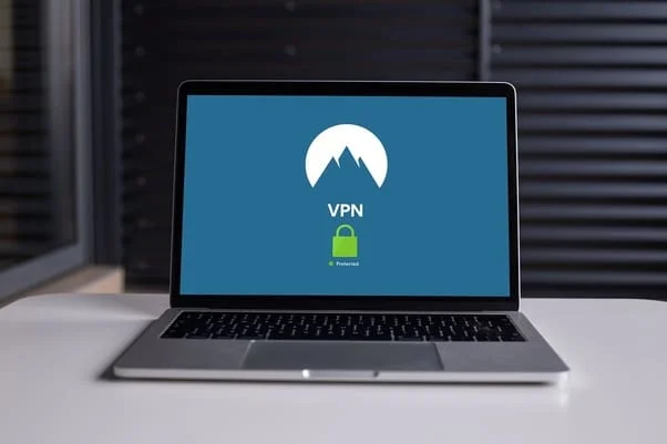 上外网用的梯子推荐：2025 最新稳定高速的上外网工具